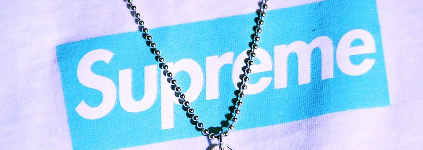 Značka Supreme spolupracuje s Tiffany & Co. a výsledok nepoteší len mladých hypebeastov či resellerov