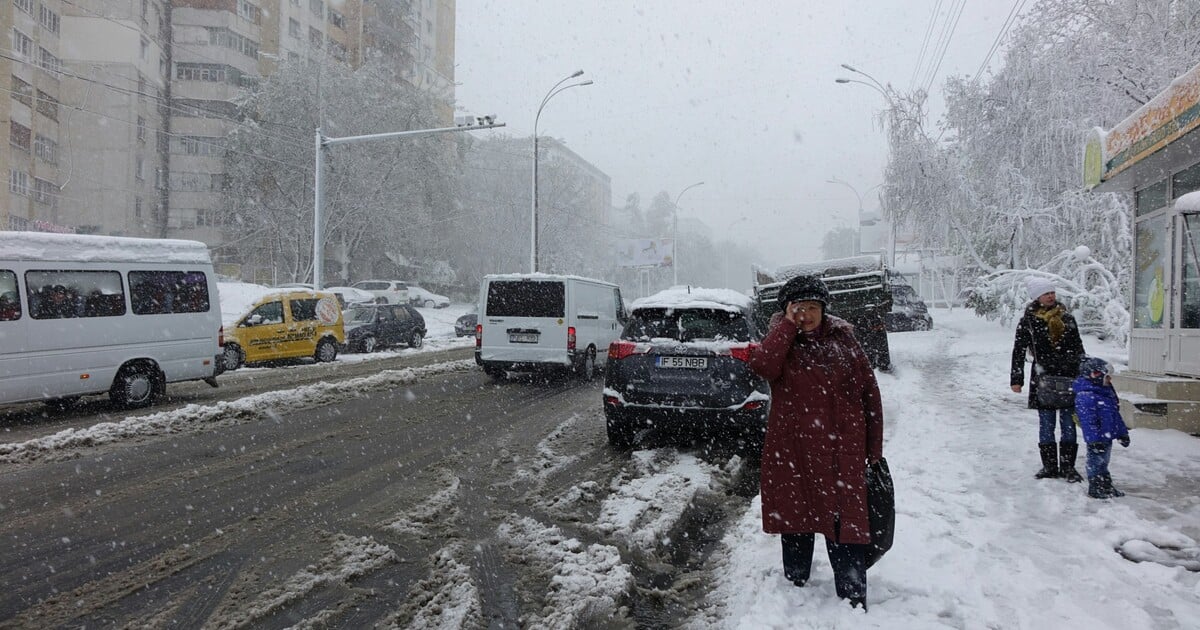 PŘEDPOVĚĎ: Sníh, mráz i ledová břečka. Česko čeká týden plný meteorologických zvratů
