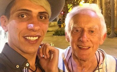 Zemřel 81letý bývalý farář, který si vzal za manžela mladého zajíčka. Vdovec tvrdí, že má nárok na manželův důchod Zemřel 81letý bývalý farář, který si vzal za manžela mladého zajíčka. Vdovec tvrdí, že má nárok na manželův důchod