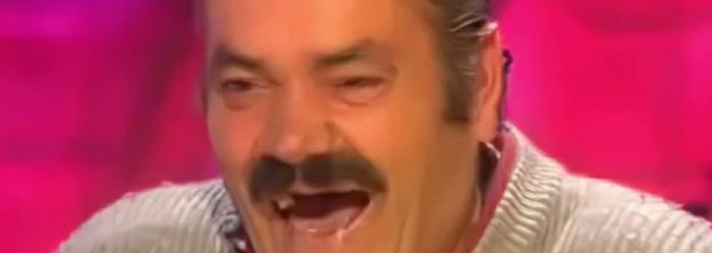 Zemřel komik z legendárního meme videa, ve kterém se nemůže přestat smát