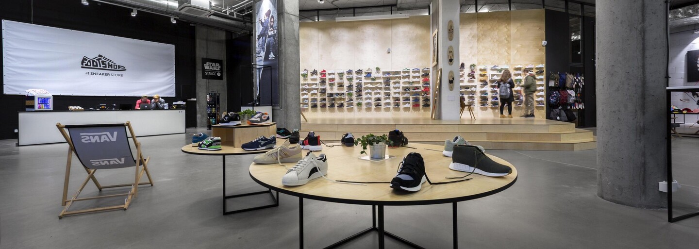 Zostavte si letný outfit s Footshopom a nenechajte sa prekvapiť horúcim počasím