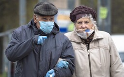 Zrušte nákupné hodiny pre seniorov, žiadajú obchodníci. Vraj už v súčasnosti nemajú zmysel