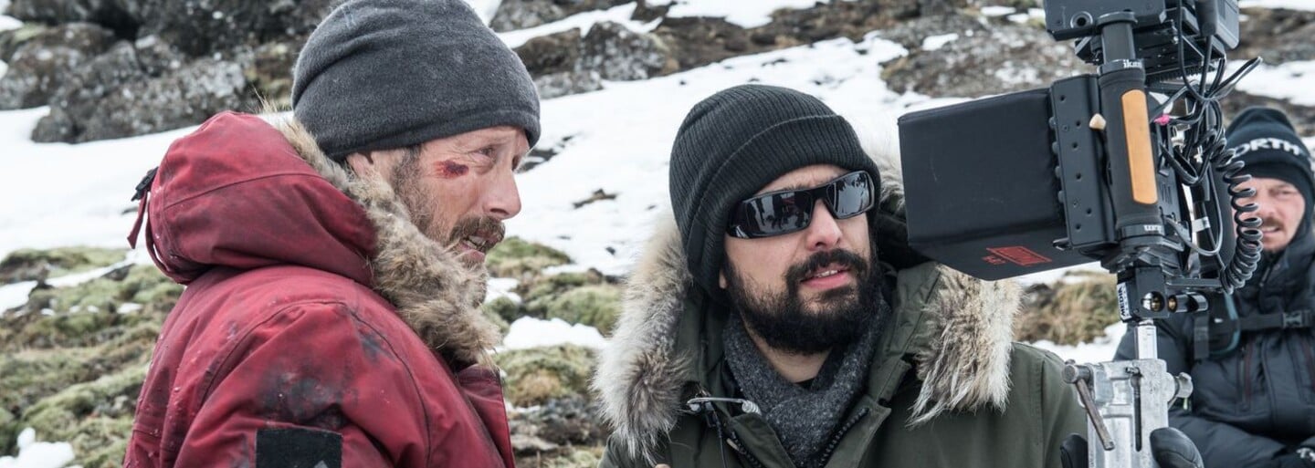 Zúfalý Mads Mikkelsen okúsi v drsnej dráme brutálny boj o prežitie. Matka príroda vie byť mrazivá a nemilosrdná
