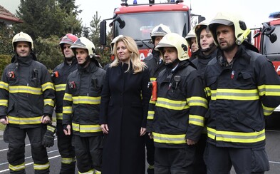Zuzana Čaputová ďakovala hasičom v Prešove: Nie je vôbec bežné prekonať vlastný strach kvôli tomu, aby sme zachránili druhého Zuzana Čaputová ďakovala hasičom v Prešove: Nie je vôbec bežné prekonať vlastný strach kvôli tomu, aby sme zachránili druhého