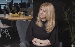Zuzana Čaputová o hudbe, móde, hejteroch aj blížiacich sa voľbách do Európskeho parlamentu (Rozhovor)
