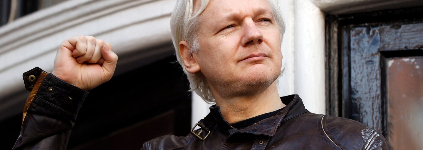 Zveřejnění informací není zločin, mediální domy se snaží očistit Juliana Assanga z WikiLeaks