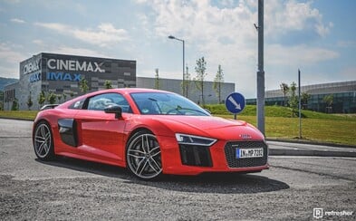 Svezli jsme se ve sportovních modelech Audi RS Q3, TTS a R8 V10. Jaké jsou naživo? (První dojmy) Svezli jsme se ve sportovních modelech Audi RS Q3, TTS a R8 V10. Jaké jsou naživo? (První dojmy)
