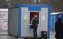 Zvýšil sa záujem ľudí o testovanie pred Vianocami? Boli sme sa pozrieť na niektorých odberných miestach