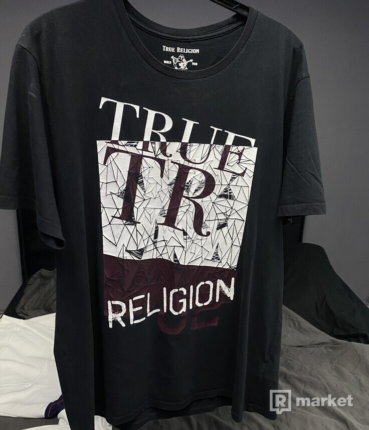True Religion tshirt