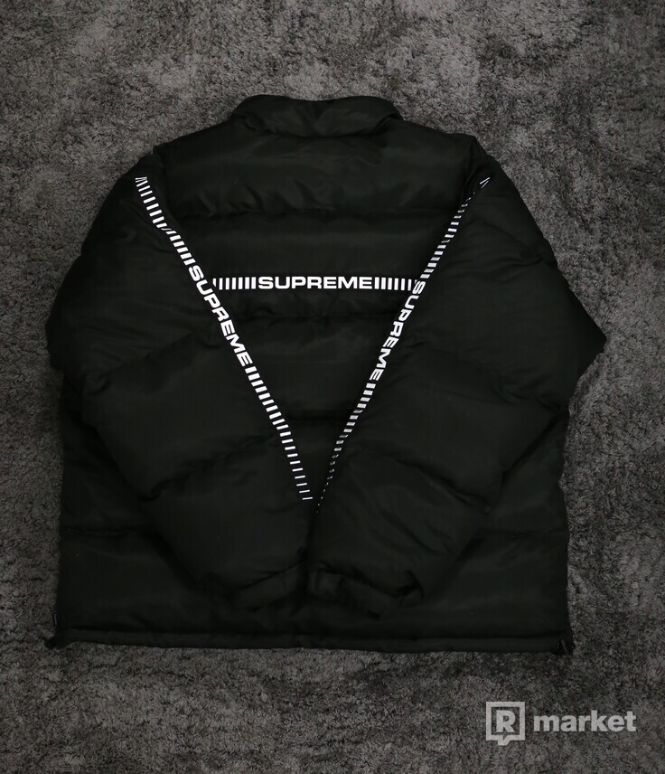 Supreme reflective sleeve logo puffy jacket black 2025 Supreme reflective sleeve logo puffy jacket black 2025