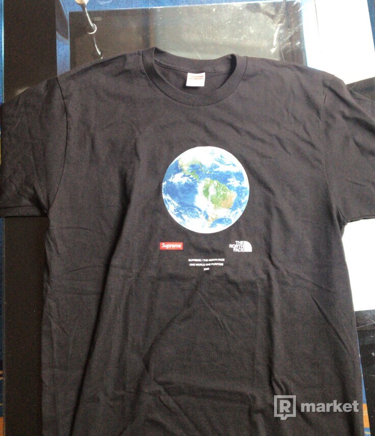 Supreme x The North Face One World Tee Black (L)