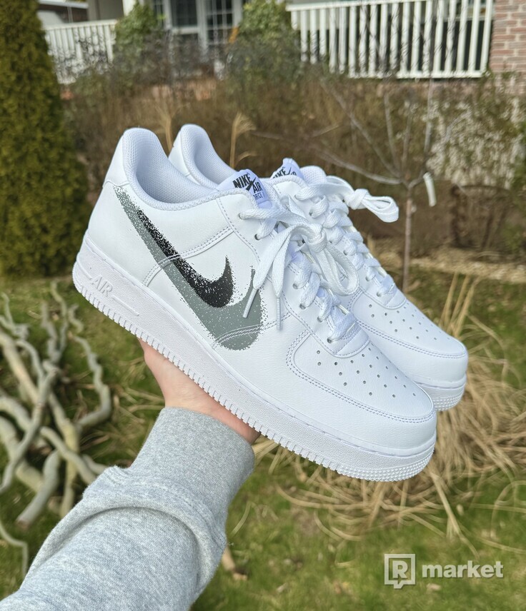 Nike Air Force One Spray Paint Swoosh