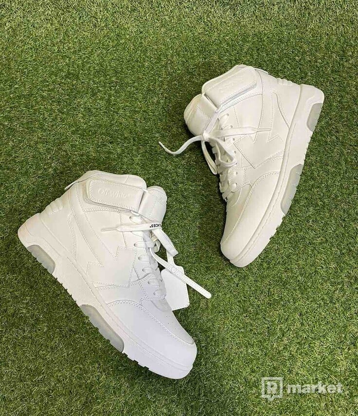 Off white out of office mid