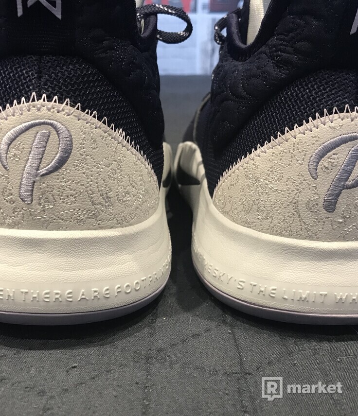 Nike P.G. 3 Paulette