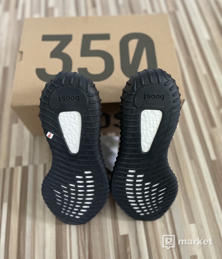 Adidas Yeezy boost 350 V2 Static Black (REFLECTIVE)