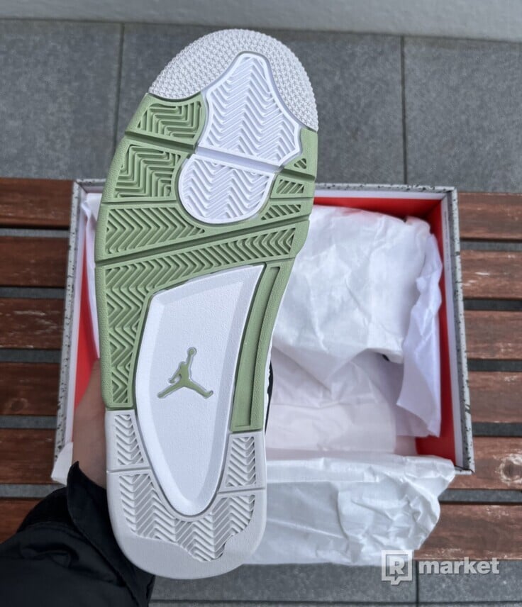 Nike air Jordan 4 seafoam