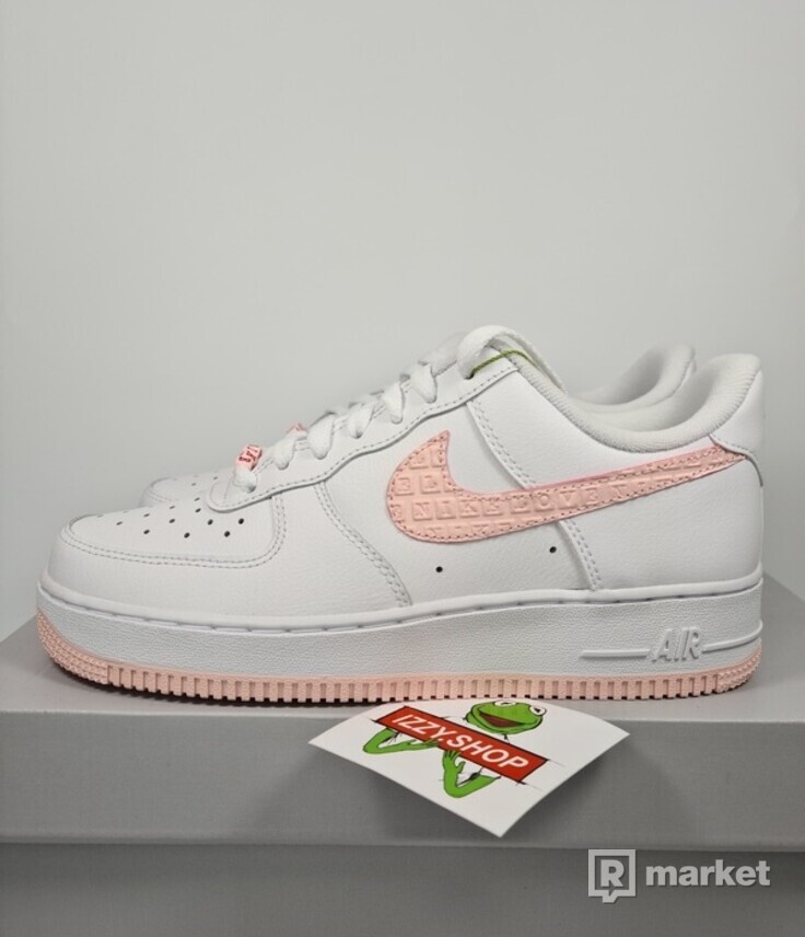 NIKE AIR FORCE 1 VALENTINES DAY 2022