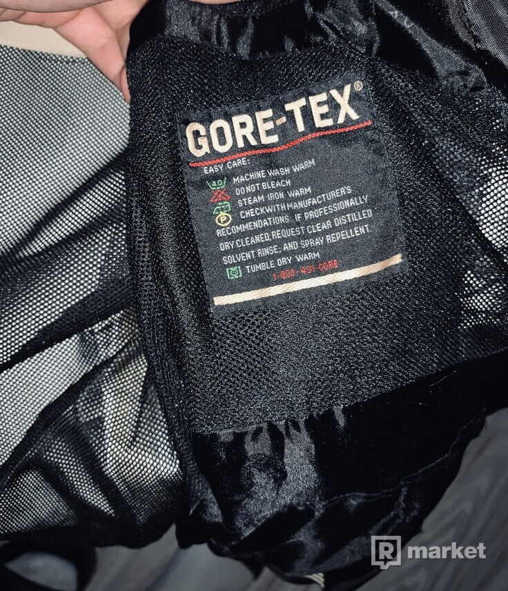 The North Face x GoreTex