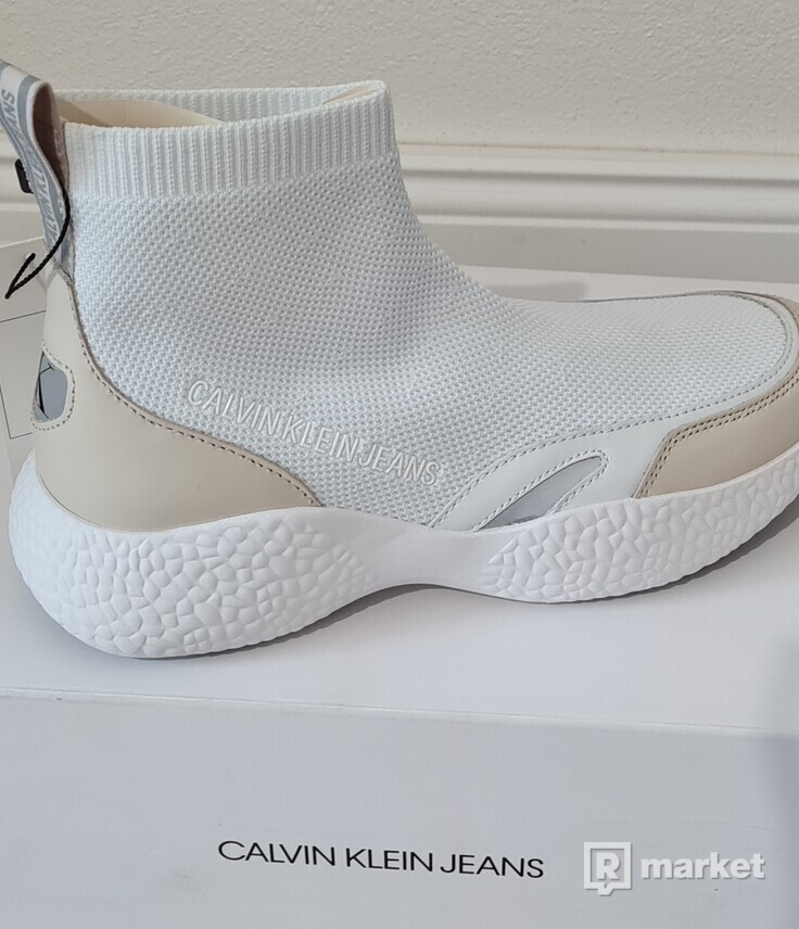 Ponožkové tenisky Calvin Klein 37