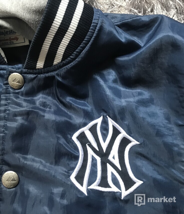 Ny Yankees Majestic baseball jacket + h&m bombera zadarmo