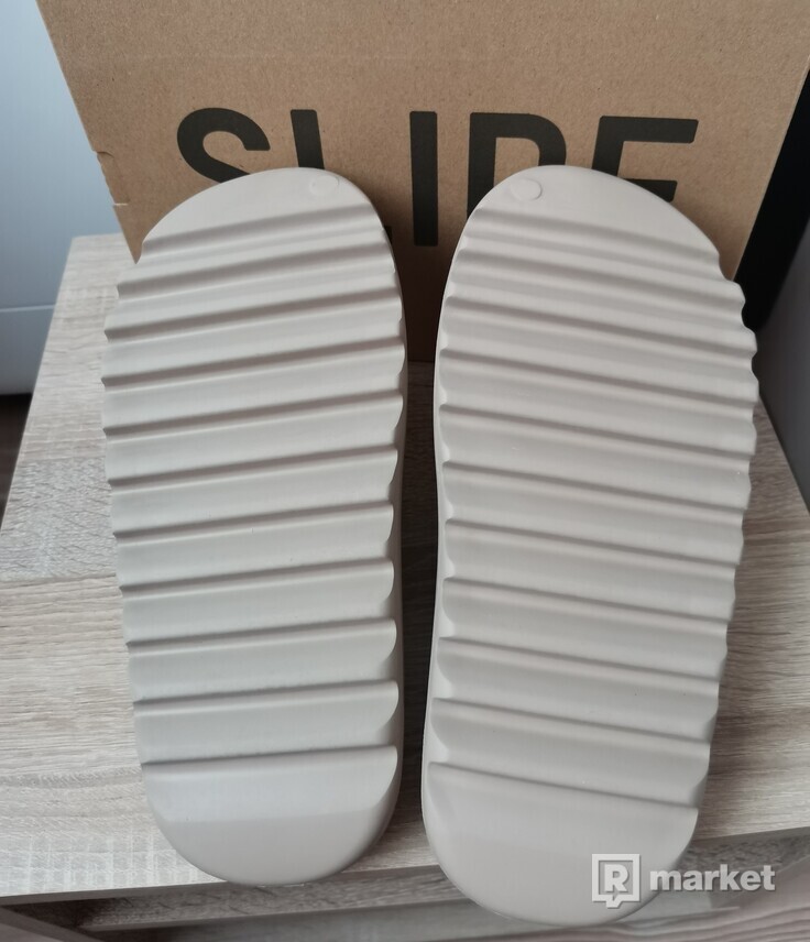 adidas Yeezy Slide Pure US:11, EU:46