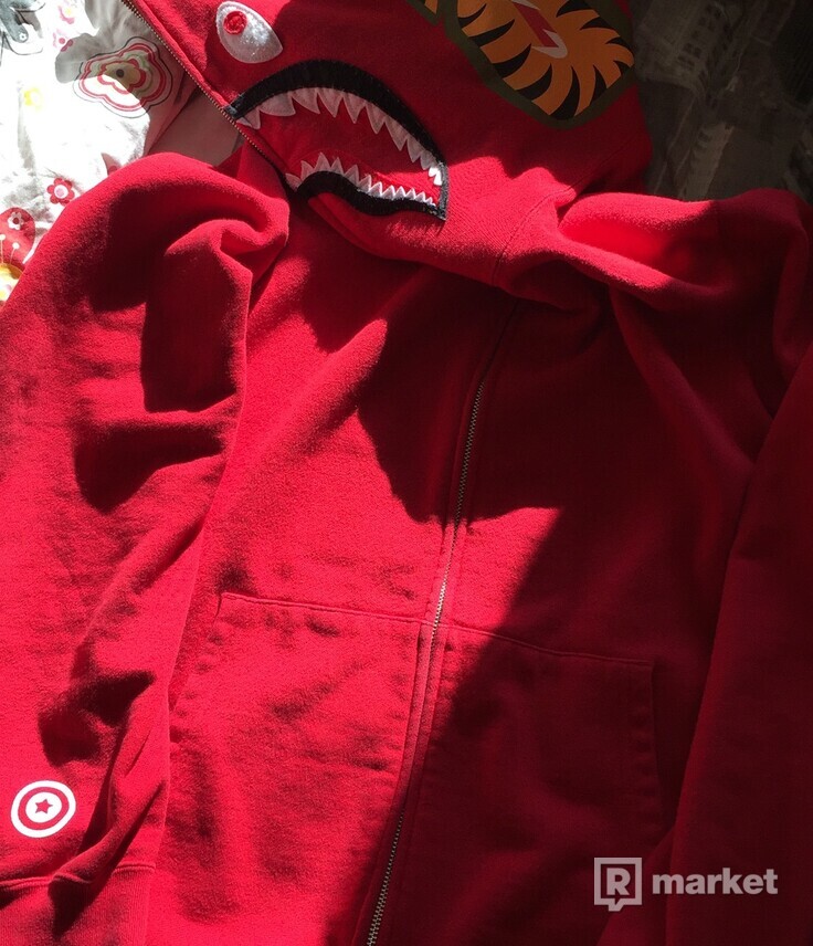 bape shark zip hoodie
