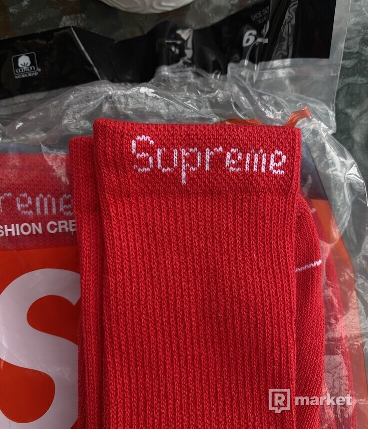 Supreme Hanes Socks Red
