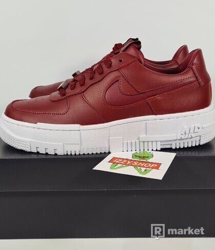 NIKE AIR FORCE 1 PIXEL RED