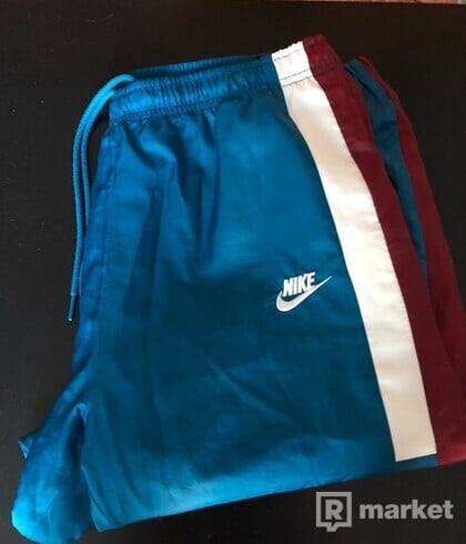 Nike Woven Reissue Pants - blue/red