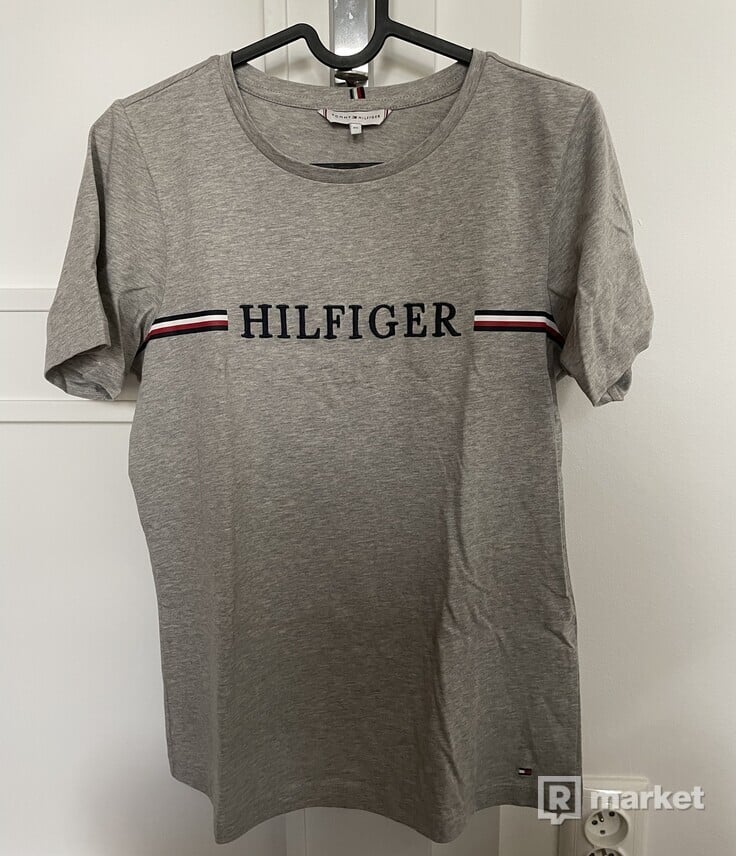 Tommy Hilfiger tričko