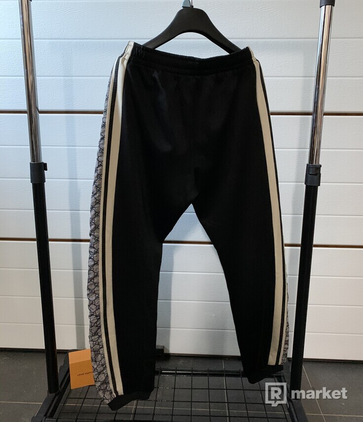 Gucci Oversize technical jersey jogging pants