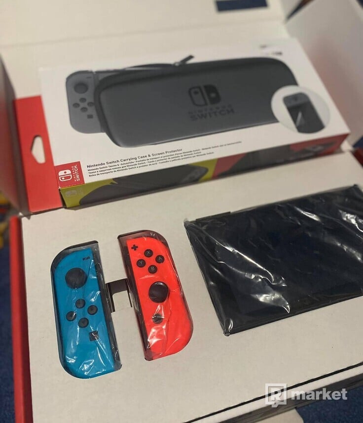 Nintendo Switch – Neon Red & Blue Joy-Con