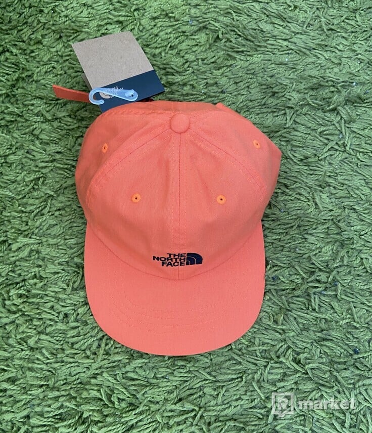 The North Face hat