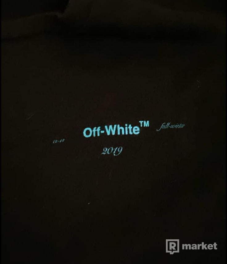 WTS Off White Gardient tee