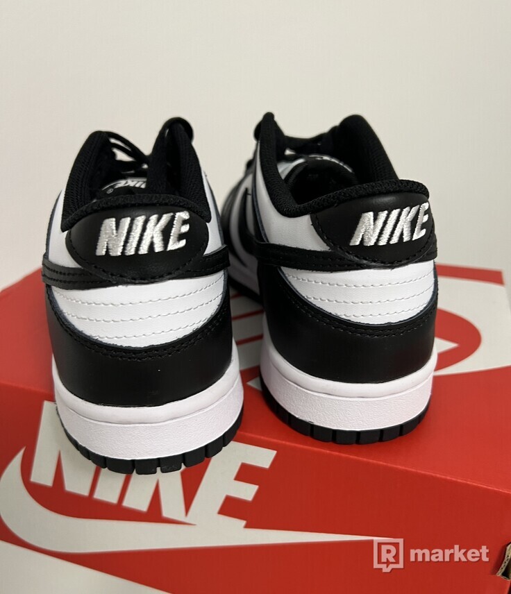 Nike Dunk low Panda GS