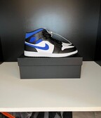 Nike Air Jordan 1 mid Racer blue