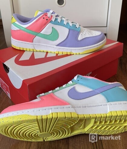 Nike Dunk Low (W) “Easter”