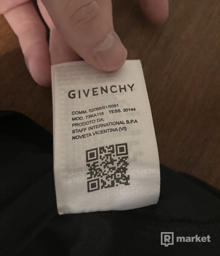Givenchy t shirt