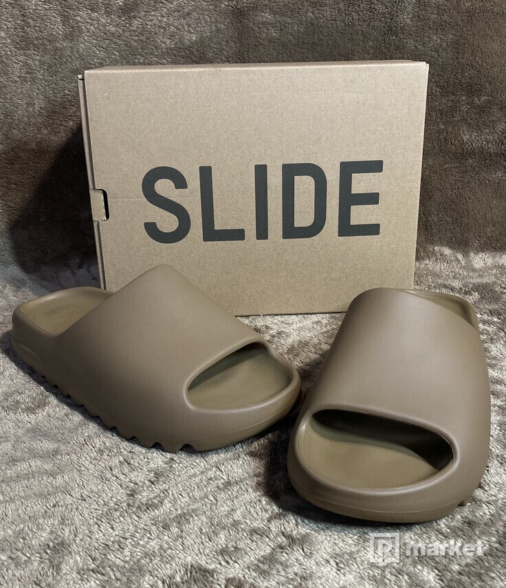 Adidas Yeezy Slides Core | REFRESHER Market
