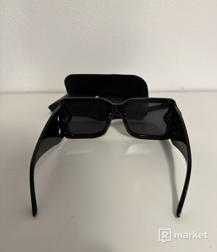 Burberry Logo Sunglasses
