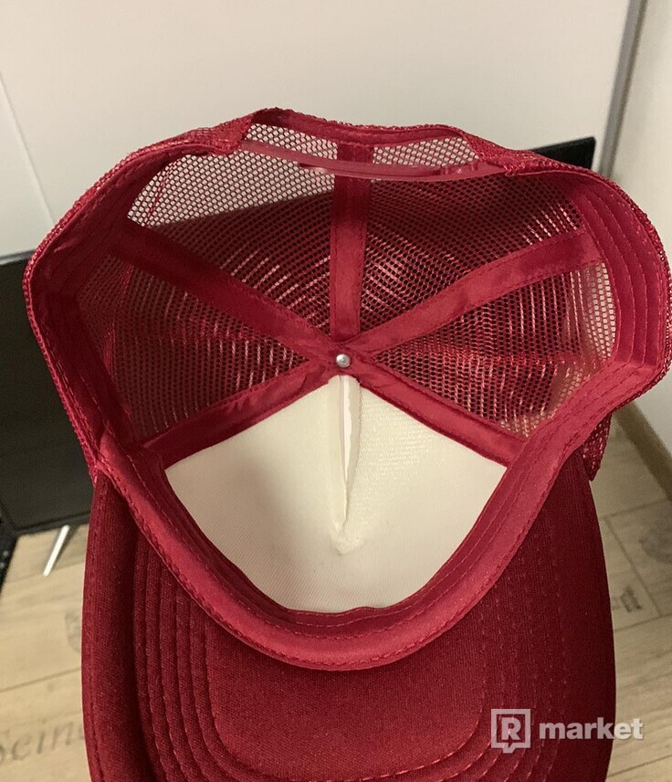 Sicko Laundry Trucker Hat red/white