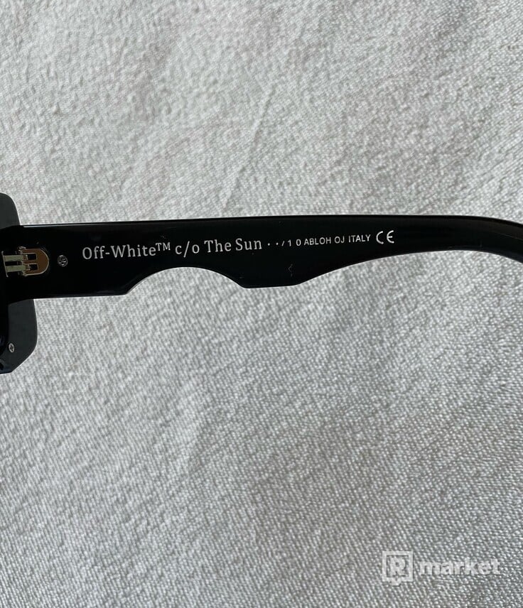 OFF-WHITE Cady Rectangular Frame Sunglasses FW21