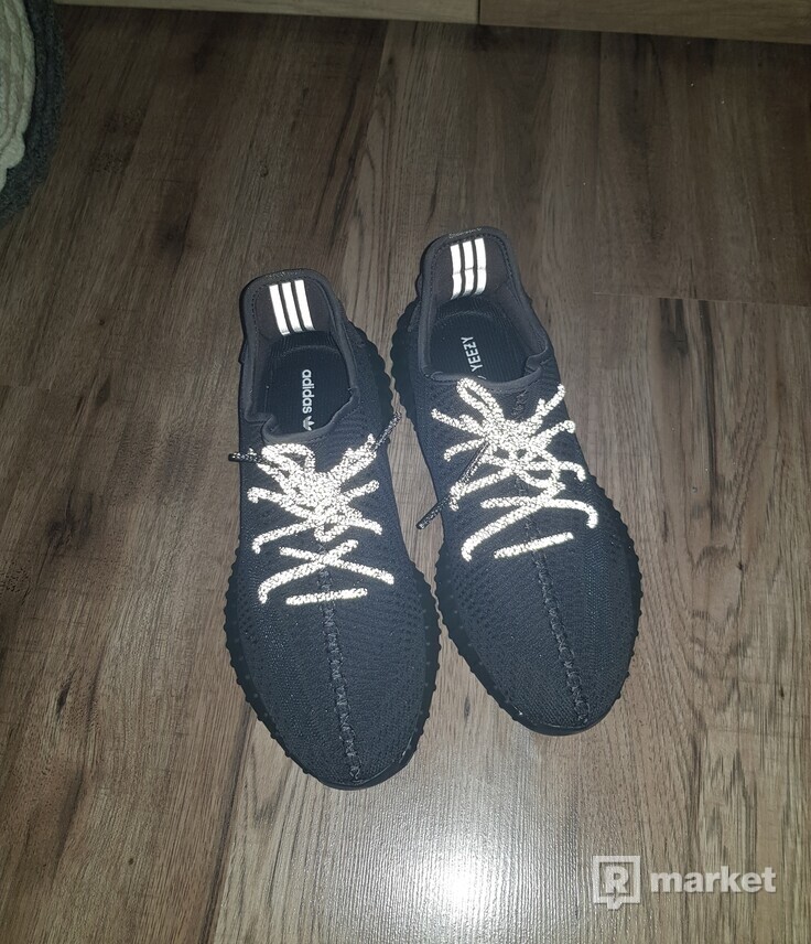 Adidas Yeezy Boost 350 V2 Black