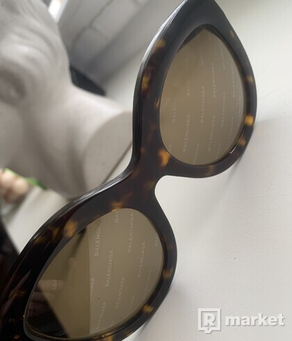 Logomania Cat Eye Sunglasses