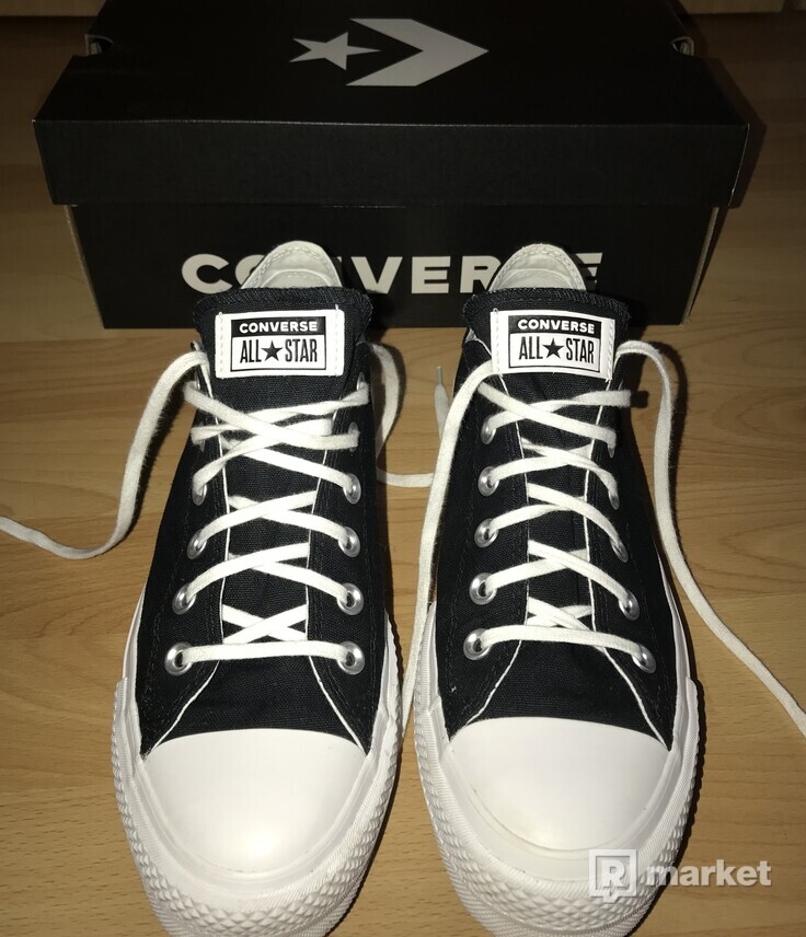 CONVERSE - Love yourself first