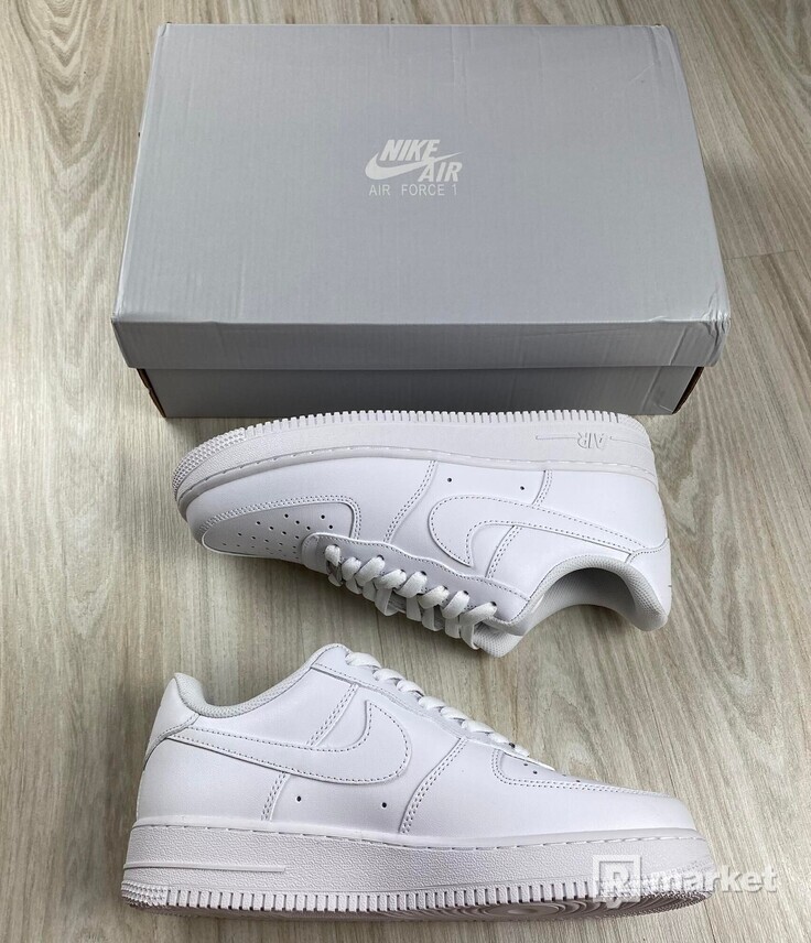 Nike Air Force Low White
