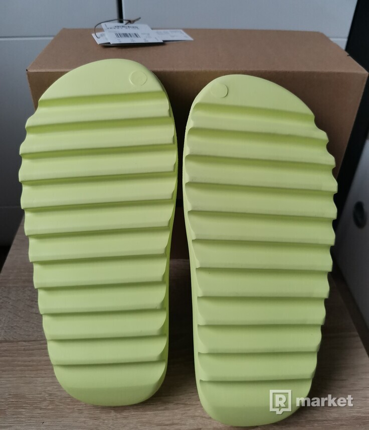 adidas Yeezy Slide Glow Green EU: 46 / US: 11