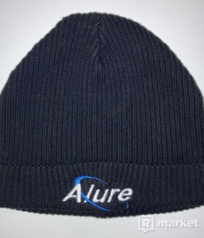 Alure Winter Cap