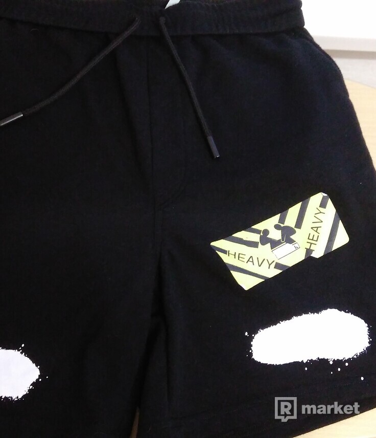 Off White shorts - OW shorts - Sell - Trade 