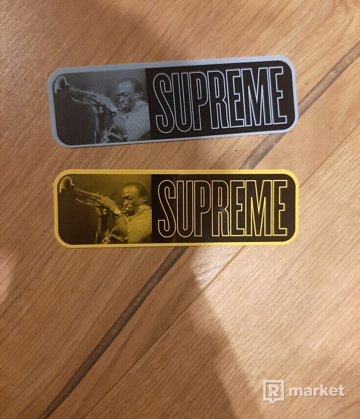 Suprme Stickers